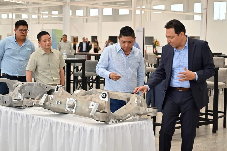 EMPRESAS COMERCIALES DE SAN LUIS POTOSÍ AUMENTAN NÓMINA Y SALARIOS