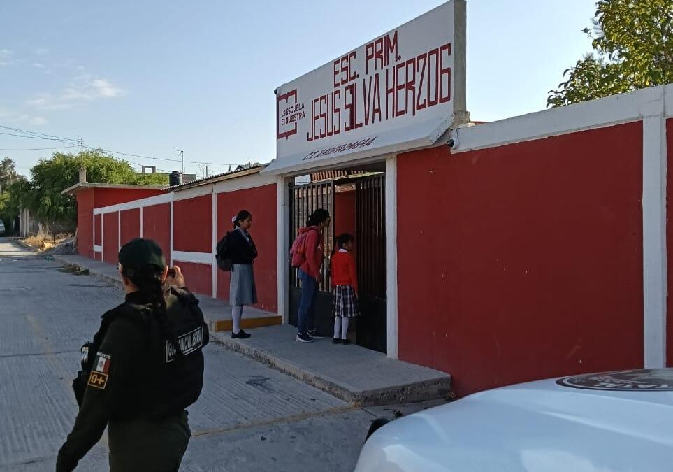MÁS DE 500 MIL ESTUDIANTES REGRESAN A CLASES