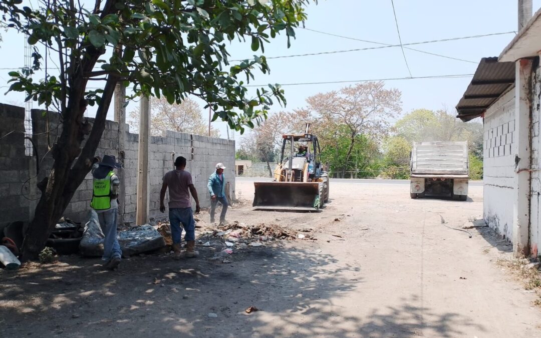 LIBERAN EL PASO EN CALLE PRIVADA DE LA COLONIA LAS BRISAS DE TAMUÍN