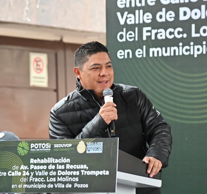 RICARDO GALLARDO ARRANCA RECONSTRUCCIÓN DE AVENIDA EN VILLA DE POZOS