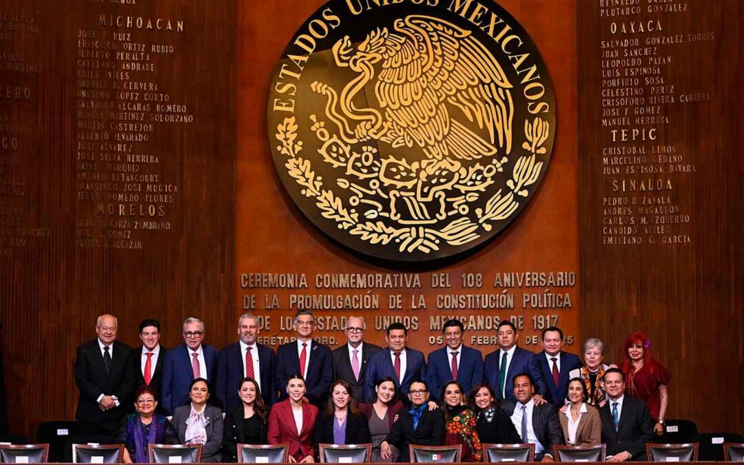 RICARDO GALLARDO ASISTE A CONMEMORACIÓN DEL 108 ANIVERSARIO DE LA CONSTITUCIÓN DE 1917