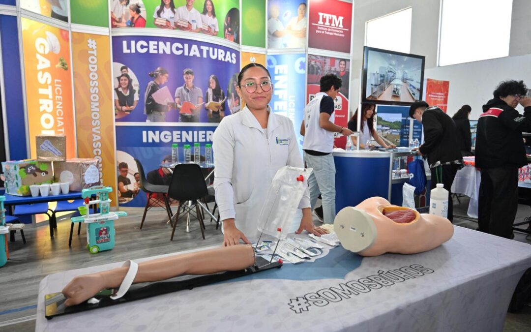 INAUGURA RICARDO GALLARDO LA FUNI: EDUCACIÓN SUPERIOR AL ALCANCE DE TODOS