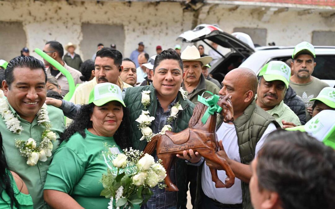 RECONSTRUYE RICARDO GALLARDO CUATRO CARRETERAS MÁS DE TAMAZUNCHALE