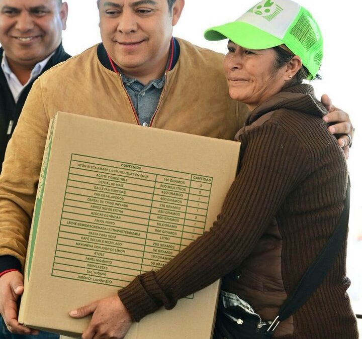 GOBIERNO ESTATAL LLEVA MÁS APOYO ALIMENTARIO A LA HUASTECA