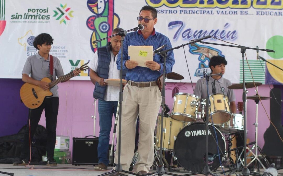 EL SECRETARIO GENERAL FERNANDO LARA GARCÍA ENCABEZÓ MUESTRA REGIONAL DE CULTURA DE COLEGIOS DE BACHILLERES