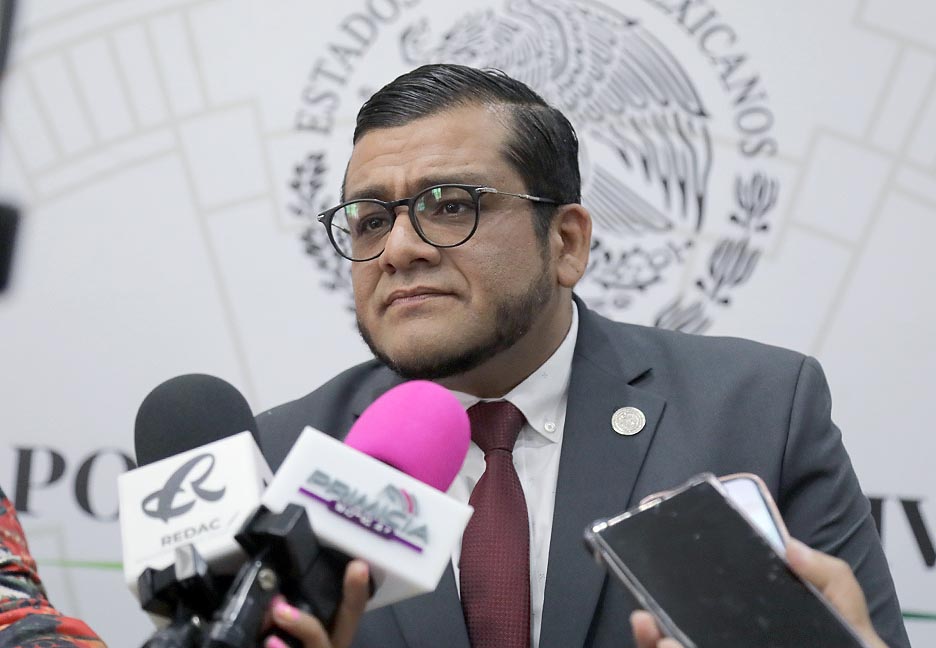 DINARIO DE SESIONES, ADELANTA EL DIP. ROBERTO GARCÍA CASTILLO