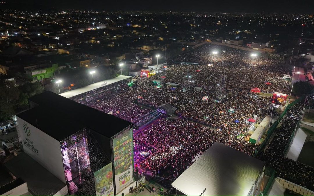 POTOSINAZO ARRASA CON MÚSICA SIN LÍMITES EN FENAPO 2026