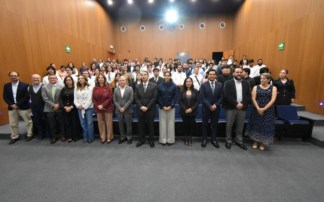 156 JÓVENES PRESENTAN 57 PROYECTOS EN FERIA DE CIENCIAS E INGENIERÍAS